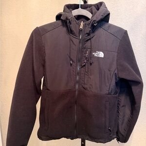 The North Face Women's Retro Denali Black Performance Hoodie Jacket